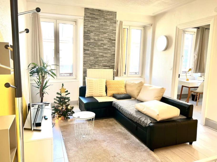 Lumiere Secrete Mulhouse Centre Parking Tram Apartment Luaran gambar