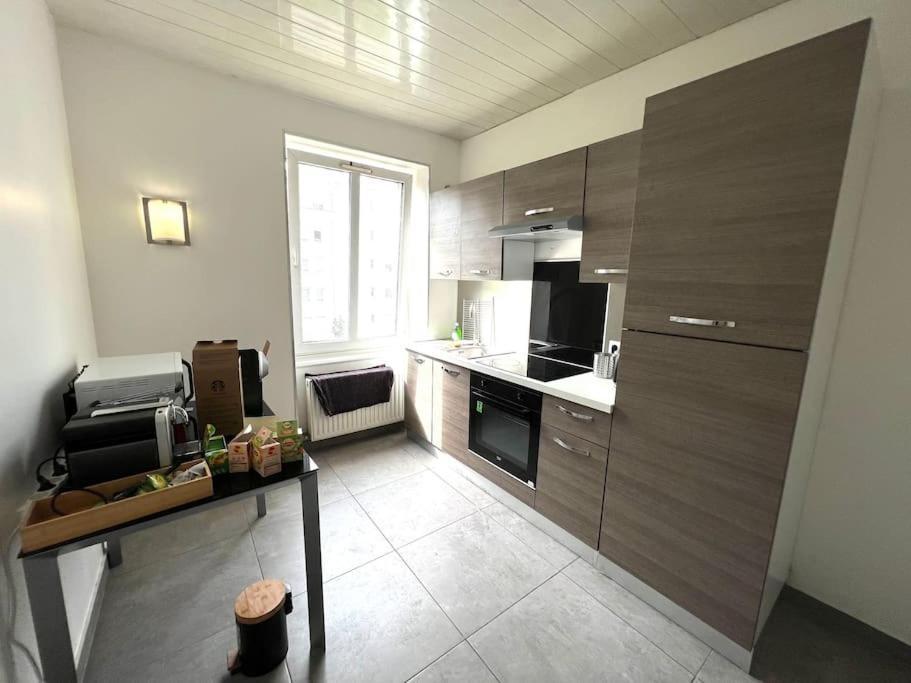 Lumiere Secrete Mulhouse Centre Parking Tram Apartment Luaran gambar